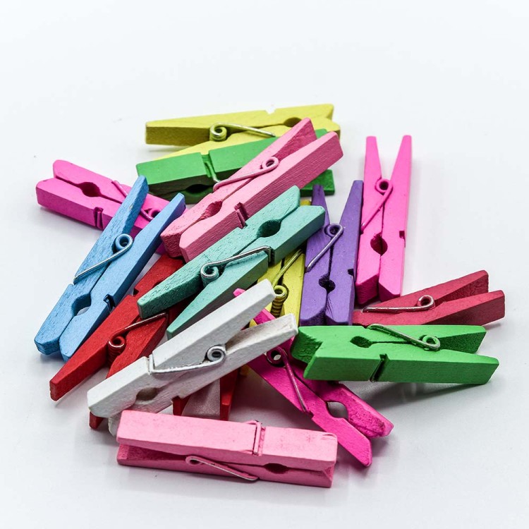 260014 Декоративные прищепки 4,5*1*0,7 см цветные (100 штук) 1/96