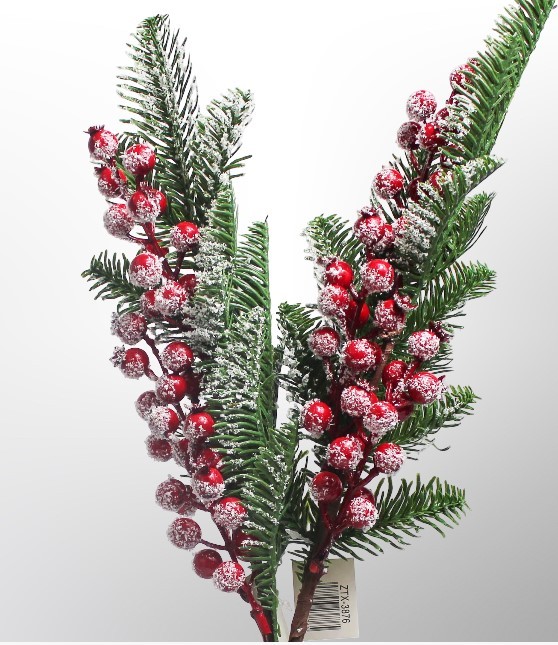 210-01-3876 Искусственные цветы Ветка ели и брусника заснеженная 50см
