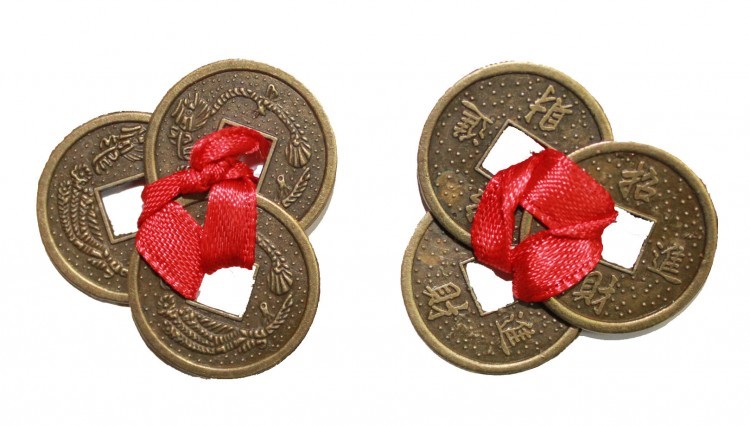 888997-15 Три монеты (под бронзу) d=18 мм 888997-15 Три монеты (под бронзу) d=18 мм