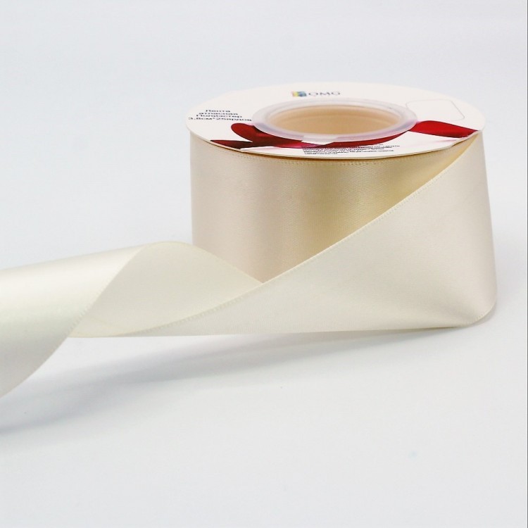 553-38/028 Лента атласная полиэстер класс А 3,8 см*25 ярдов бежевый 553-38/028 Лента атласная полиэстер класс А 3,8 см*25 ярдов бежевый