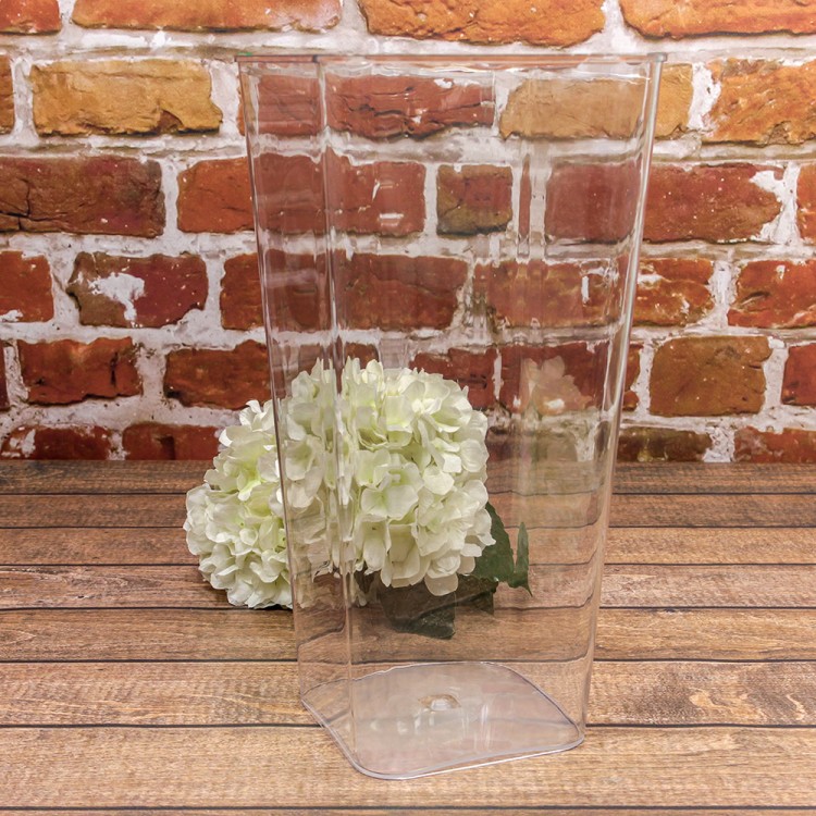 820/3 Ваза акриловая квадратная 19*19*38,5 1/20