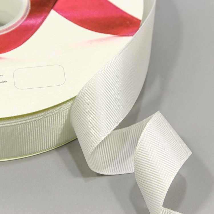 563-25/42 Лента Репсовая 2,5см*100ярд Жемчужно-белый 1/13 1/52 563-25/42 Лента Репсовая 2,5см*100ярд Жемчужно-белый 1/13 1/52