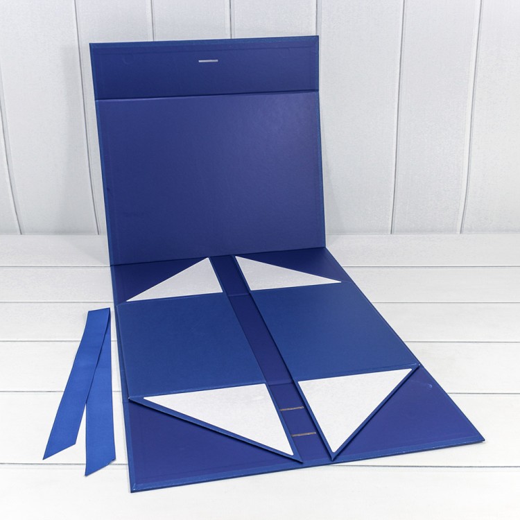 730229/0124 Коробка Прямоугольная 39*28*17,8 складная на магнитах "Люкс" Синий 1/24