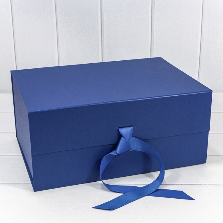 730229/0124 Коробка Прямоугольная 39*28*17,8 складная на магнитах "Люкс" Синий 1/24