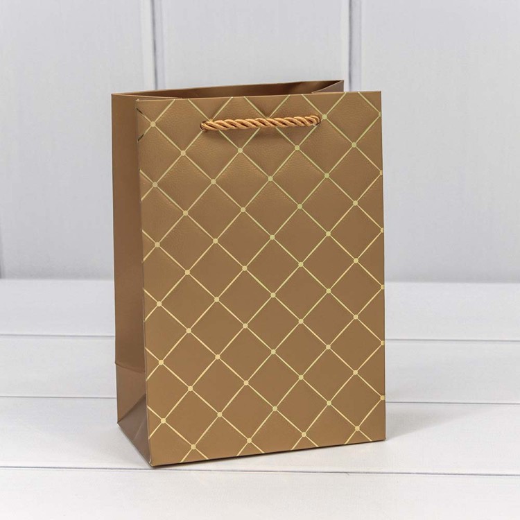 000391G/4 Пакет подарочный "Ромб" Бронзовый 14*20*8 210г 1/20 1/480 000391G/4 Пакет подарочный "Ромб" Бронзовый 14*20*8 210г 1/20 1/480