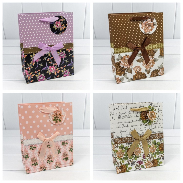 000145E Пакет подарочный 18*23*10 см 230 гр "Люкс" (микс) 1/20 1/360