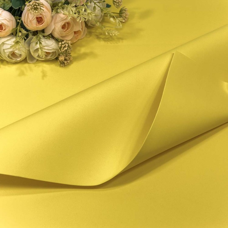 2002-010 Фоамиран Желтый 2мм 50*50см 1/10 1/25