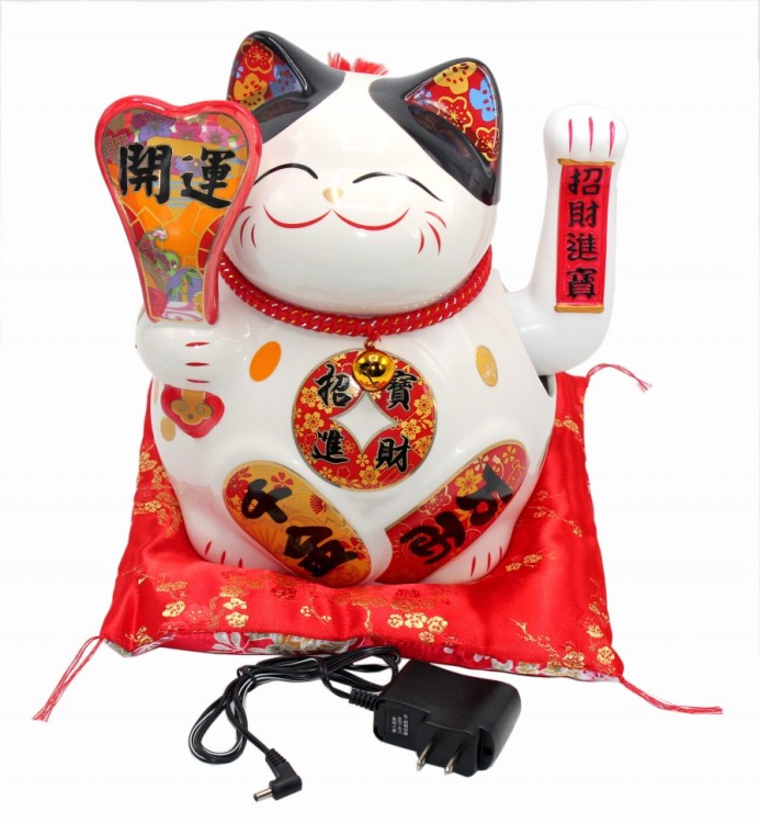 107104 Кот удачи (электрический) "Манеки-неко" 25,5х21х24,5 см 