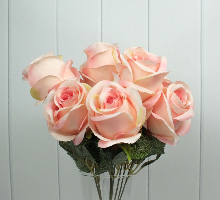 301-07-18/04 Искусственные цветы Розы 9 ст. Персиковый микс 1/1