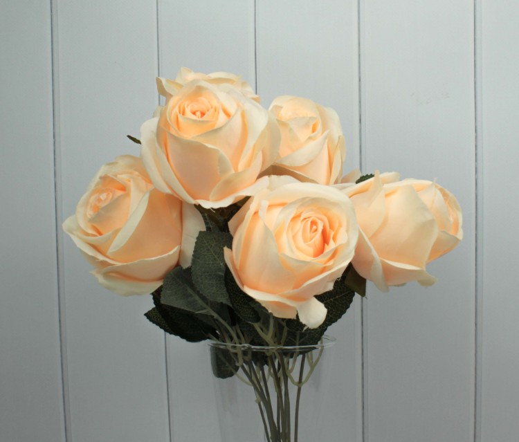 301-07-18/05 Искусственные цветы Розы 7 ст. Кремовый 1/1