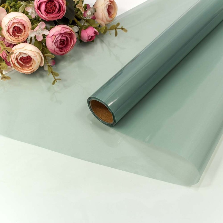 1663/1 Плёнка 0,57*10м прозрачная 40мкм Зеленовато-голубой 1/30